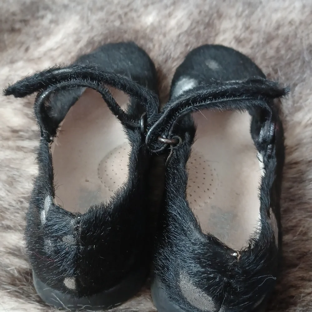Kids real fur dress shoes